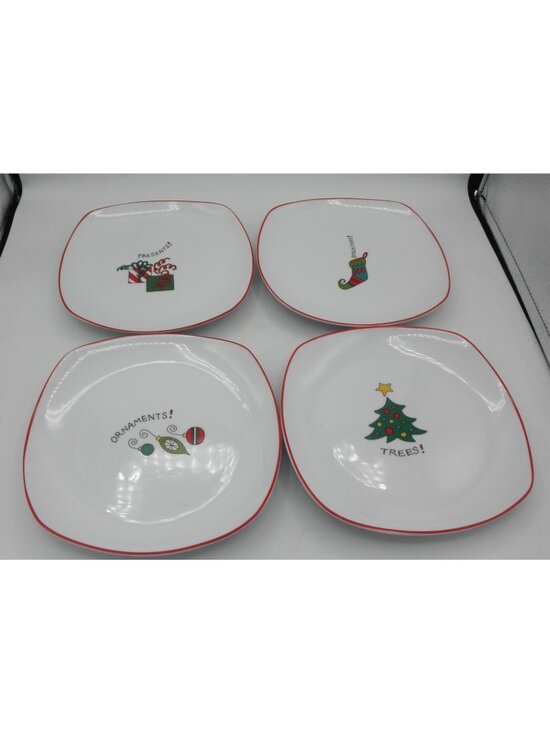 Fitz & Floyd Other - Happy Holidays by Fitz & Floyd 8 Inch Square Plates Set of 4 Excellent!